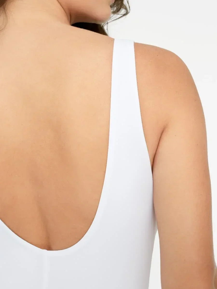 One-piece Swimsuit Built-in Elastic Mesh in the Abdomen With Removable Cups -