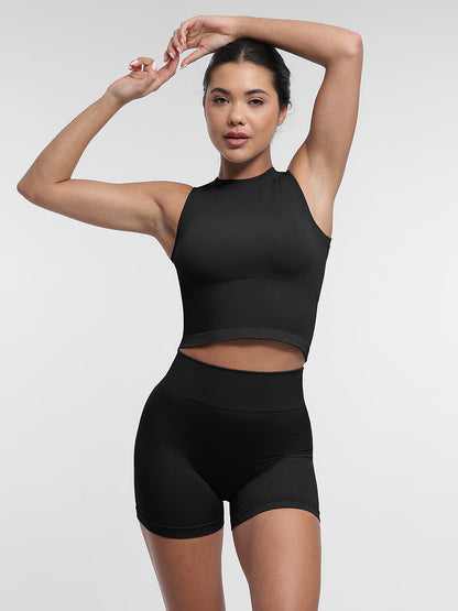 Supportive Seamless Sports Top with Built-in Bra & Removable Cups