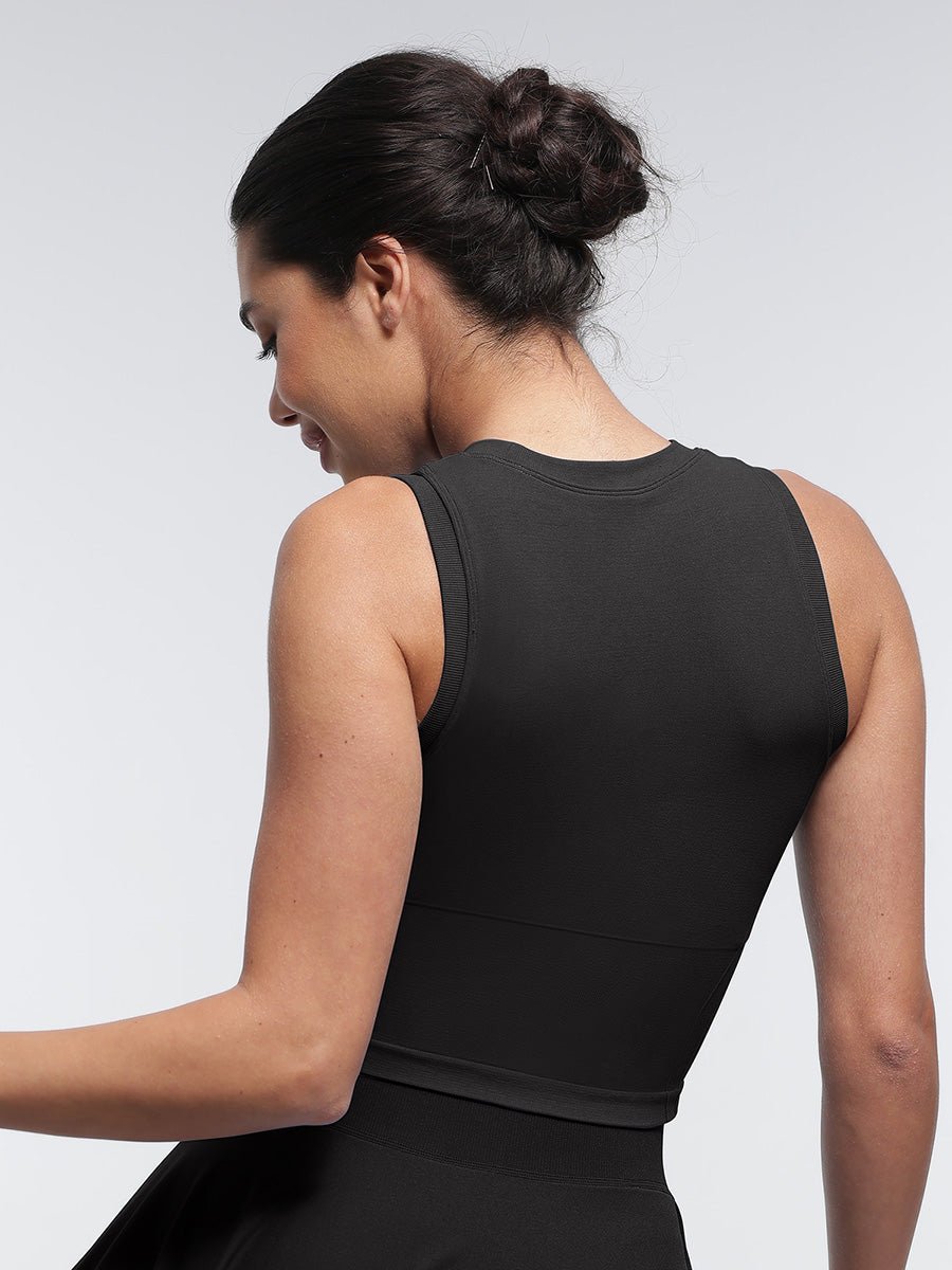 Supportive Seamless Sports Top with Built-in Bra & Removable Cups