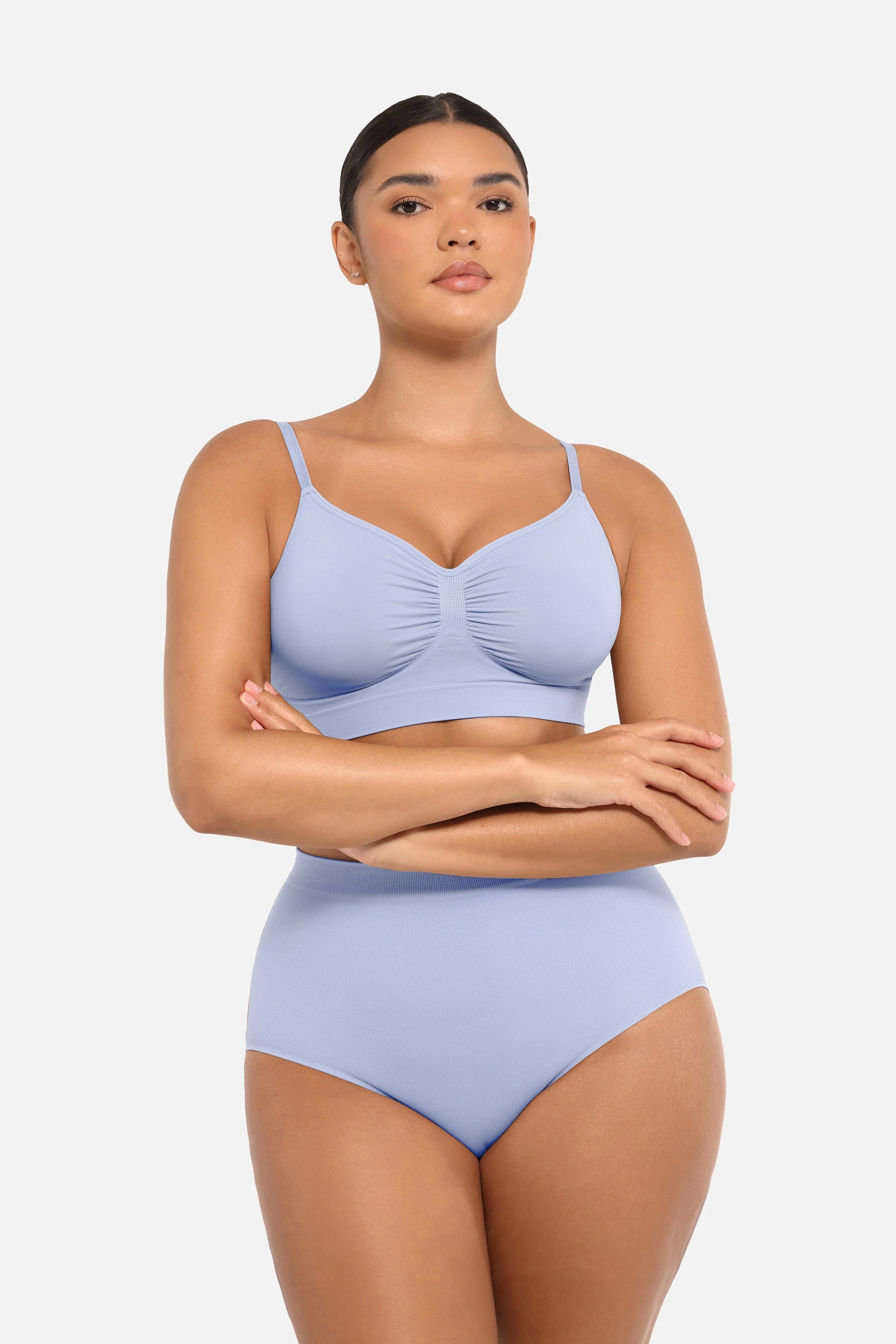 Wholesale Seamless Mid Waist Tummy Control Antibacterial Peach Hip Brief -